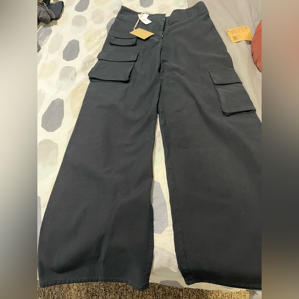 Aritizia pants - Picture 2 of 2
